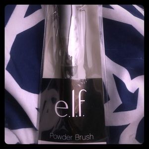E.l.f  powder brush